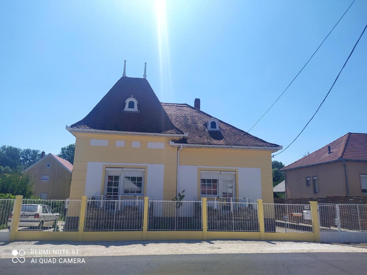 Villa Vanilia Keszthely Exterior photo